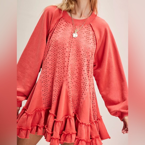 Free People Tops - Free People Eva Sweatshirt Tunic Eyelet SZ M EUC